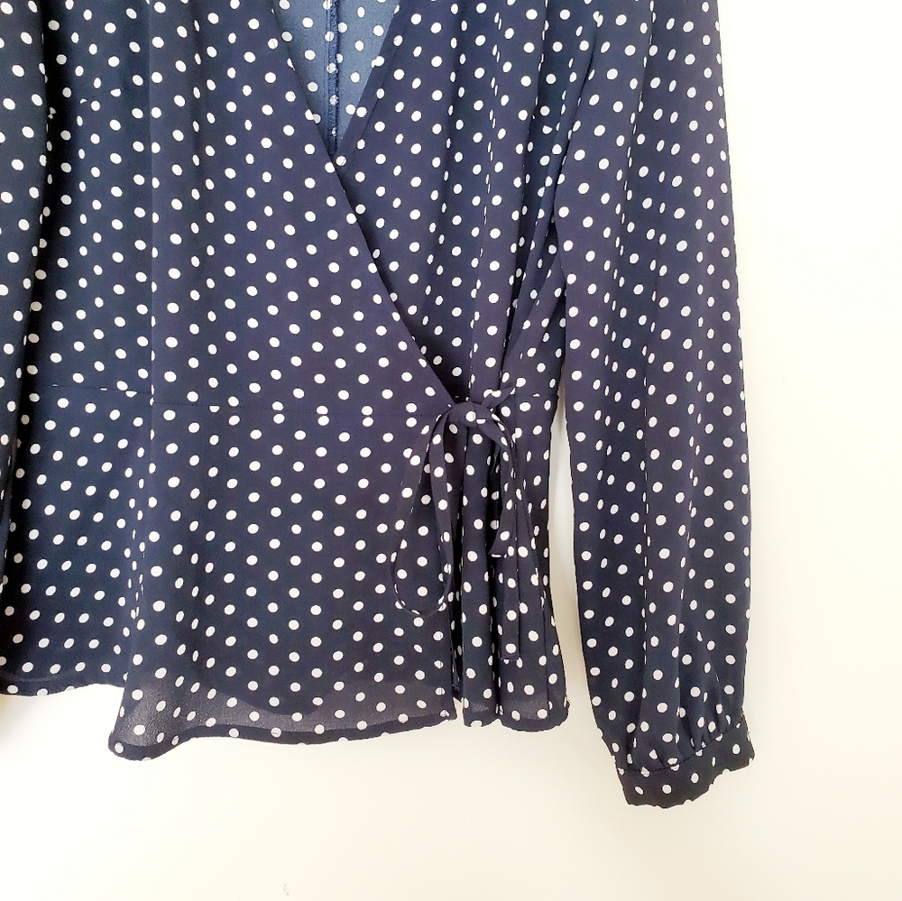 Primark blue & white polka dot wrap blouse - Picture 4 of 5